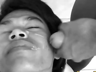 Asian Twink Gives Footjob